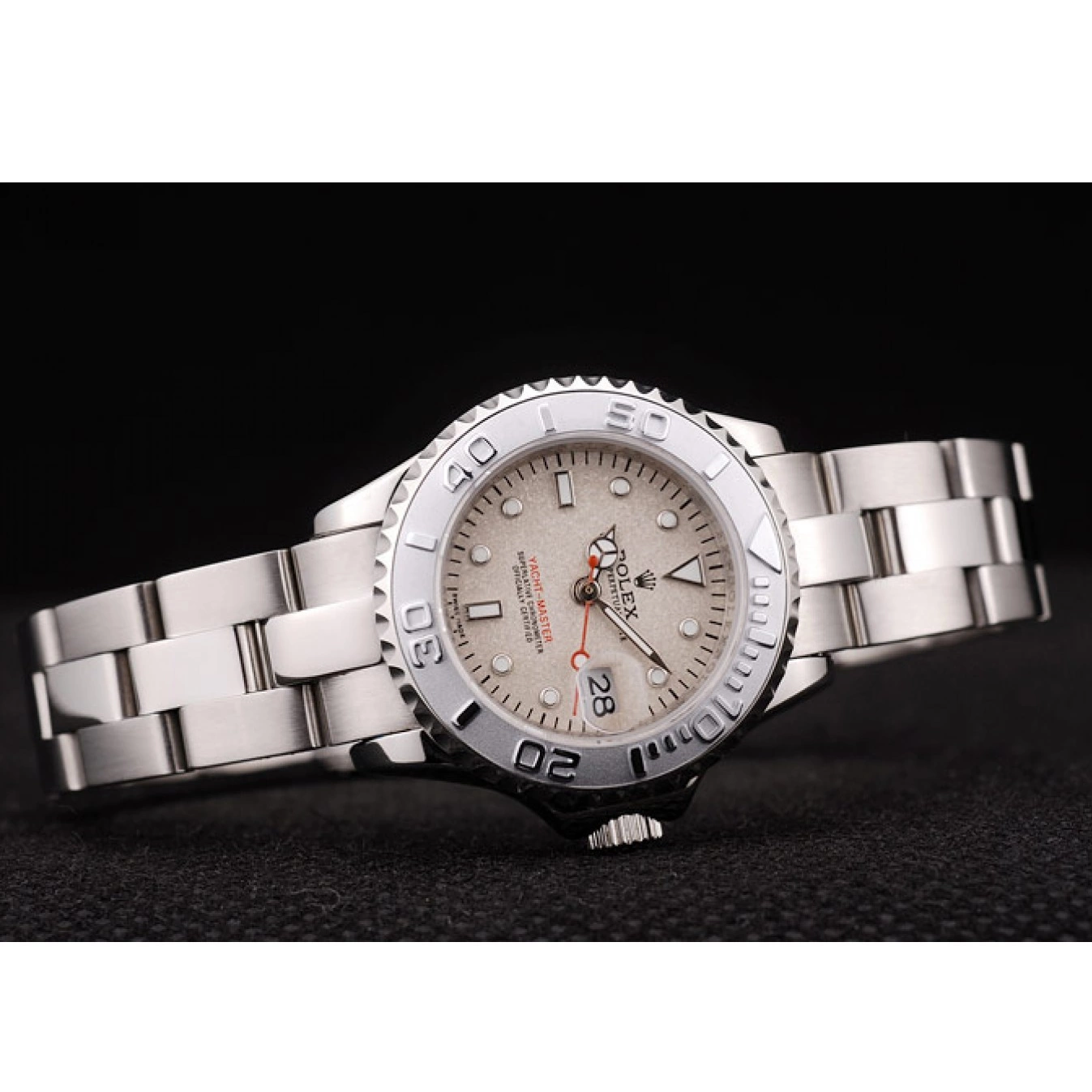 Aaa replica watch Bezel Yacht Dial Silver Rolex Master Beige 0816